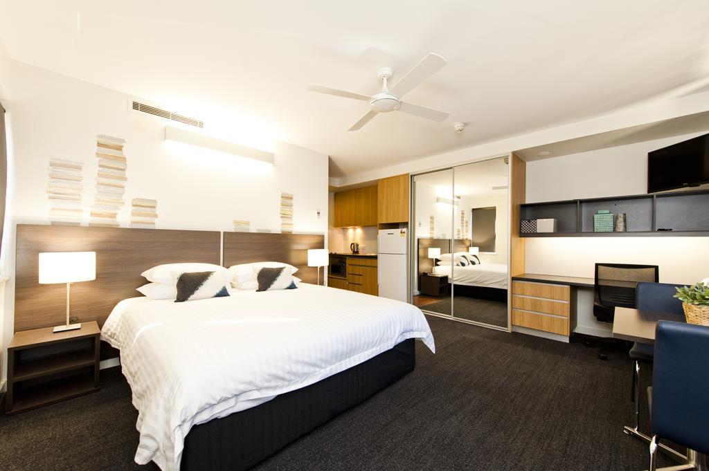 เซนต์ แคเธอรีน ออน พาร์ค Aparthotel เพิร์ท ห้อง รูปภาพ